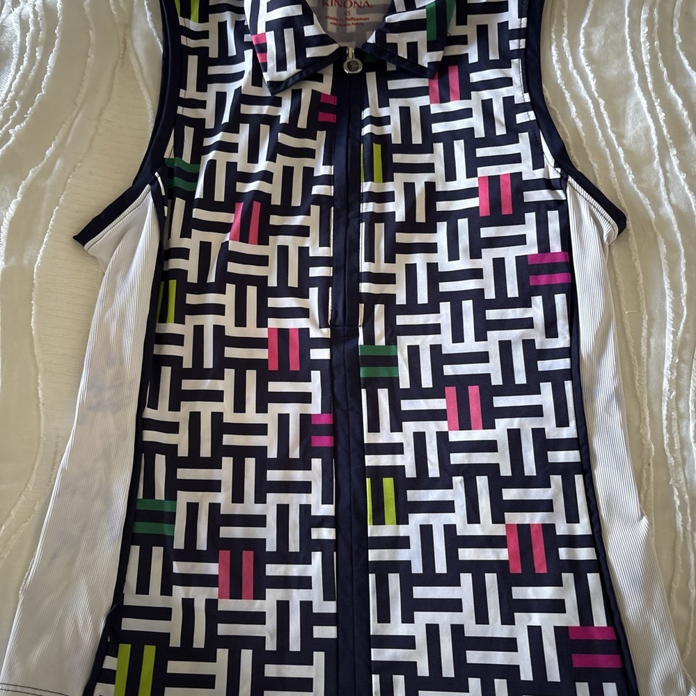 Kinona Golf Sleeveless 1/4 Zip Shirt Woman's Small NWOT Lot Of 2 - Picture 5 of 7